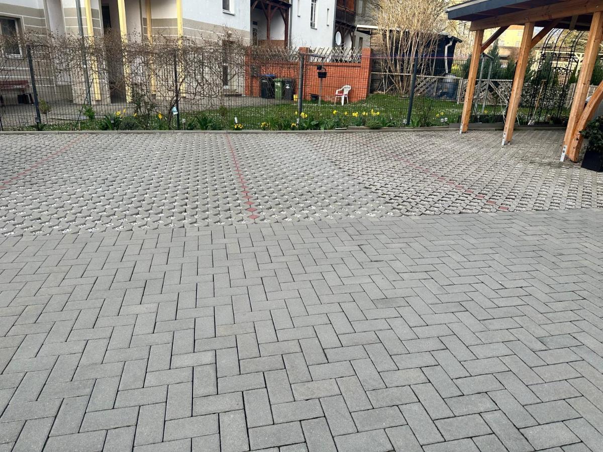 Apartment Kaethe-kollwitz - Strasse 54, F3 Altenburg
