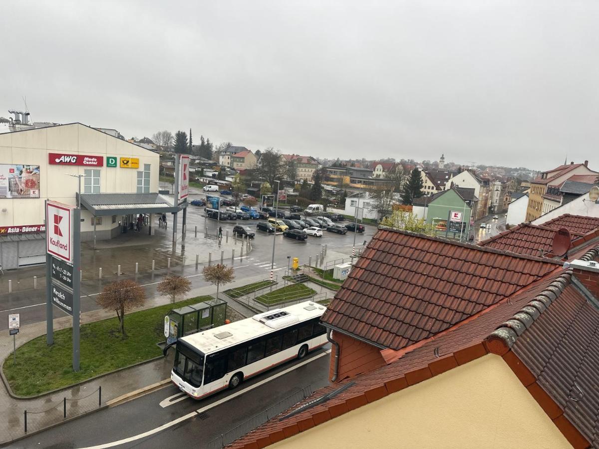 Kaethe-kollwitz - Strasse 54, F3 * Altenburg