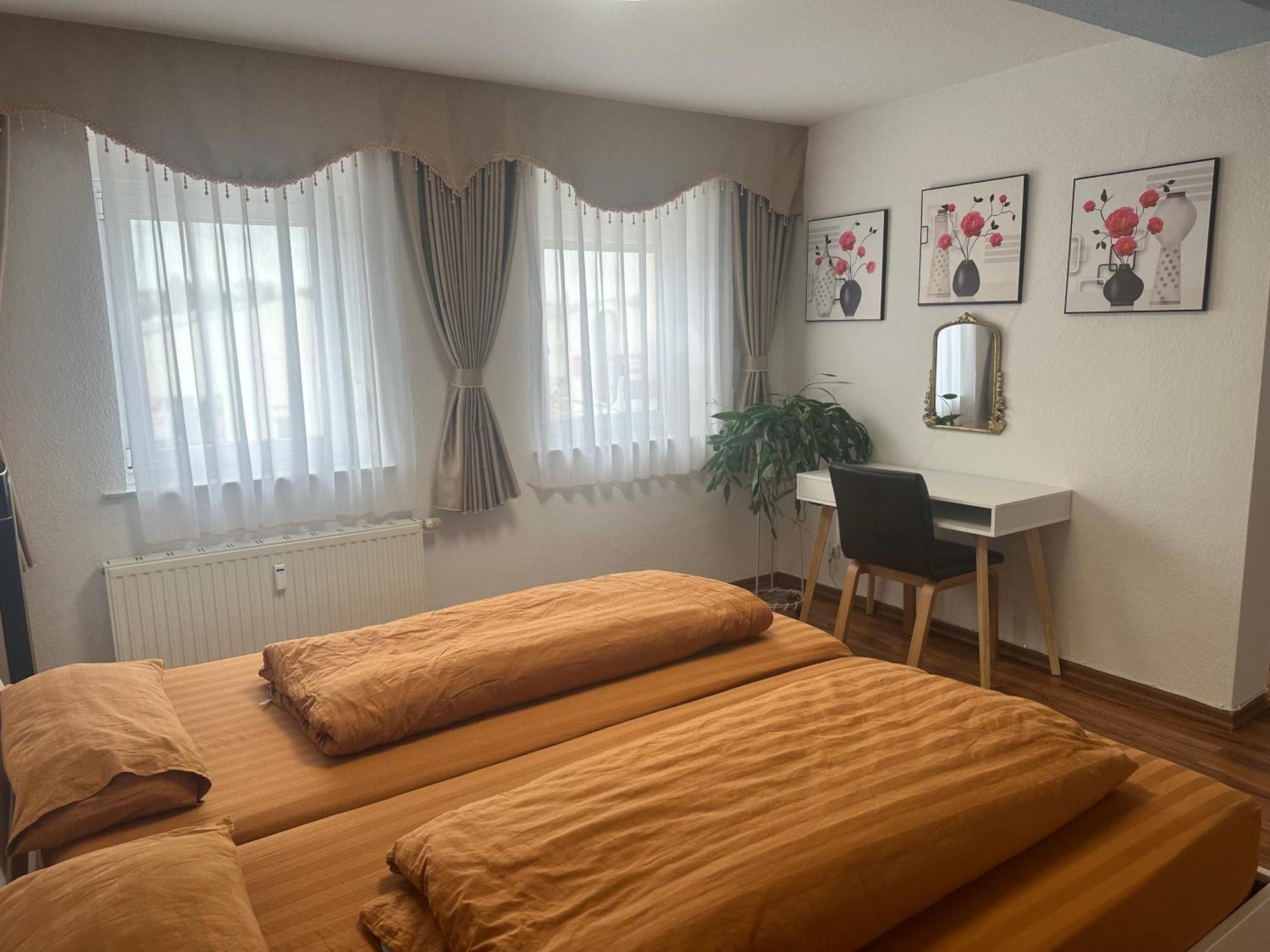 Kaethe-kollwitz - Strasse 54, F3 Apartment
